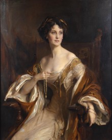 Portland, Winifred Anna Cavendish-Bentinck, Duchess of, née Dallas-Yorke; wife of 6th Duke 4411