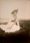 1902 Lucy de László, Rothéneuf, Brittany, France