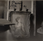 8768
Probably in de Gramont's house in the avenue Henri-Martin - see cornice in 1901-1930_05_004 