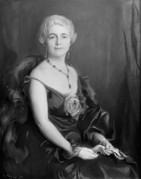 McCann, Mrs Charles E.F., née Helena Woolworth 110594