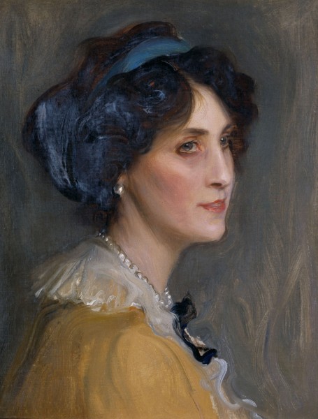 Portland, Winifred Anna Cavendish-Bentinck, Duchess of [née Dallas-Yorke]; wife of 6th Duke 4421